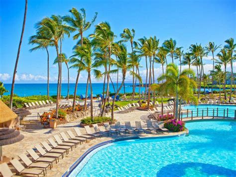 Best Hotel Pools in Hawaii for Families