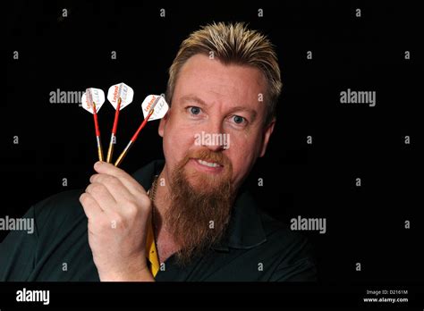 Australian darts player Simon Whitlock Stock Photo - Alamy