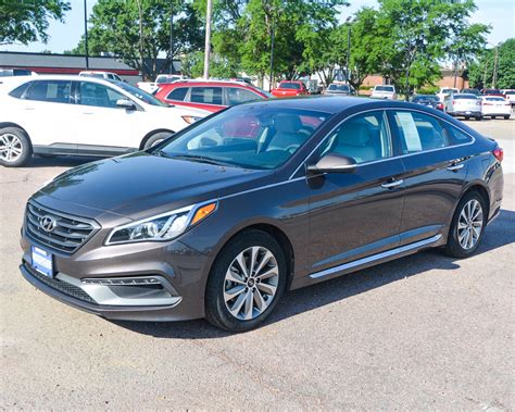 Pre-Owned 2016 Hyundai Sonata 2.4L Sport FWD 4dr Car