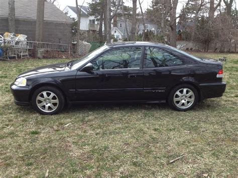 1999 Honda Civic SI (EM1), Black, 5Speed Stick, 82K Low miles - Honda-Tech