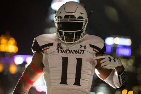 New University of Cincinnati football uniforms unveiled