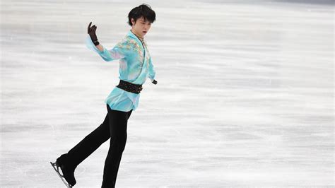 Yuzuru Hanyu finally arrives in Beijing to defend figure skating crown at Winter Olympics 2022 ...