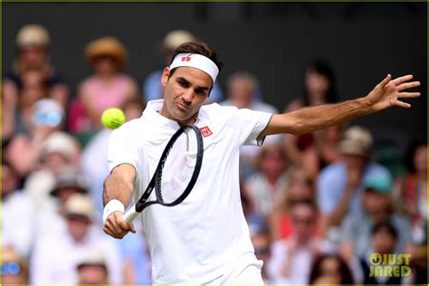 Novak Djokovic Defeats Roger Federer to Win Wimbledon 2019: Photo ...