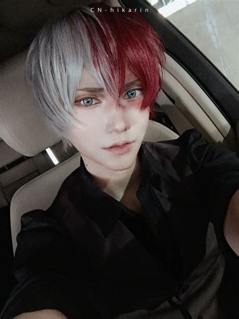 Todoroki Shouto by Hikarin | Todoroki cosplay, Cosplay anime, Manga cosplay