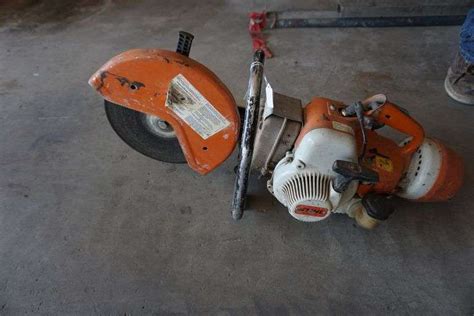 Stihl concrete saw - World Wide Auction Inc