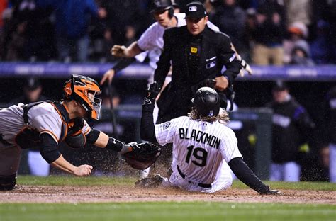 HIGHLIGHTS: Rockies slide past Giants and make history in the process