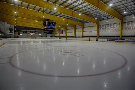 Ice Castle Arena - Ice Rink in Pittsburgh, PA - Travel Sports