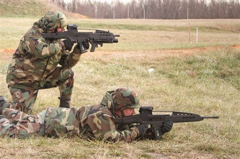 Which Weapon Could be the Army’s New Rifle & Light Machine Gun? – Tworx