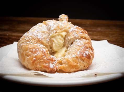 Bavarian Cream Croissant | Online Menu