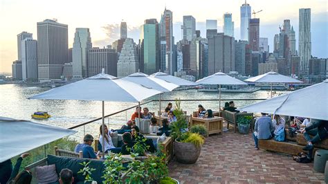 The 12 Best Rooftop Hotel Bars in New York – Robb Report