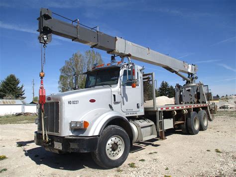 2007 National 600E Crane / Boom Truck - Stock 10736 - David Steed Company