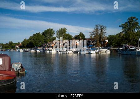 Bourne End Marina, Bourne End, Buckinghamshire, England, United Kingdom ...