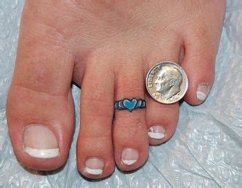 Elegant Foot Tattoo Ideas