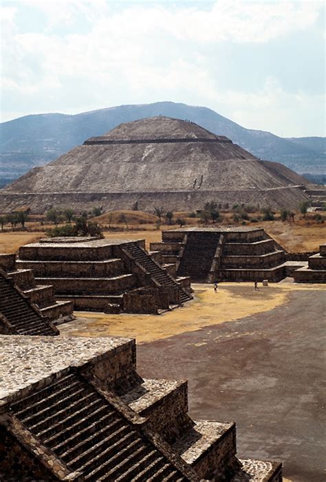 Who Built the Great City of Teotihuacan? | National Geographic