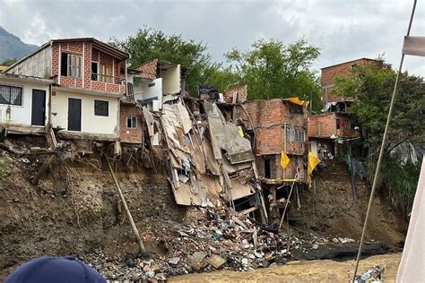 Colombia – 21 Buildings Collapse After Floods in Antioquia – FloodList