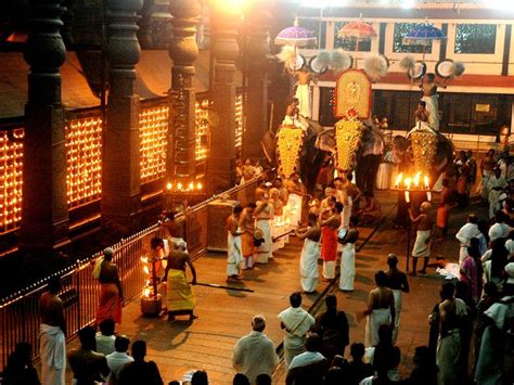 Lord Krishna Temple Guruvayur ,Kerala Lord Krishna Birth