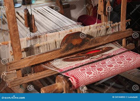 Traditional Weaving Loom Stock Photos - Image: 34144853