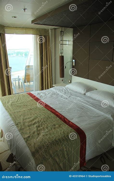 Cruise ship cabin interior stock photo. Image of vessel - 43310964