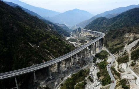 The Wonders Of Ladder-like 240km-long Yaxi “Skyroad” Expressway In ...