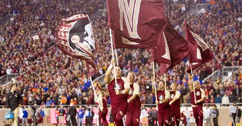 WATCH: Florida State cheerleaders dumbfounded by last-second loss