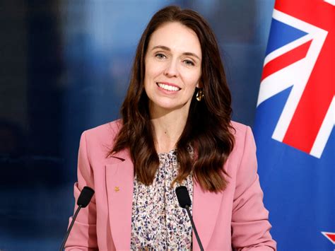 Jacinda Ardern, the officer - US Today News