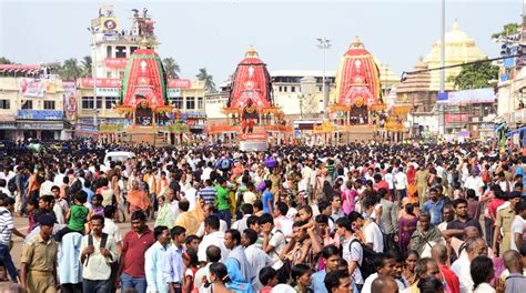 The Significance of Jagannath Puri Rath Yatra | ixigo Travel Stories