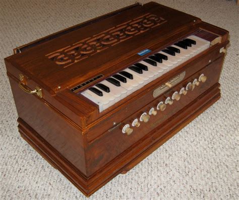 Types of Harmoniums :: Tucson Harmonium