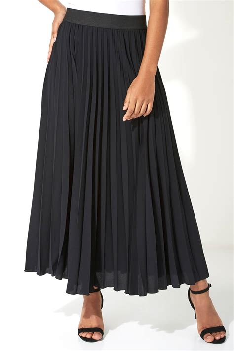 Pleated Maxi Skirt in Black - Roman Originals UK