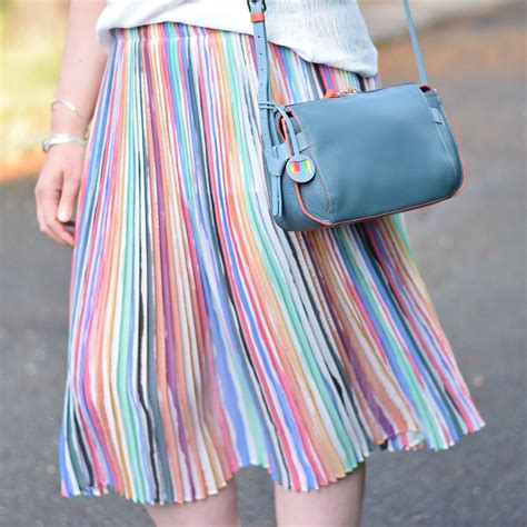 Outfit Ideas For Styling A Light Blue Bag – JacquardFlower