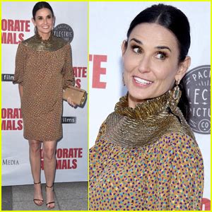 Demi Moore is All Smiles at ‘Corporate Animals’ Premiere! | Dan ...