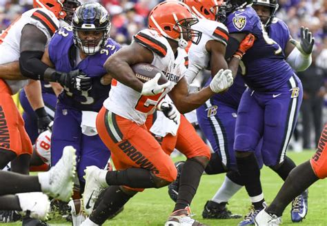 Ravens Vs Browns Score History - Baltimore holds off baker mayfield's final charge to win ...