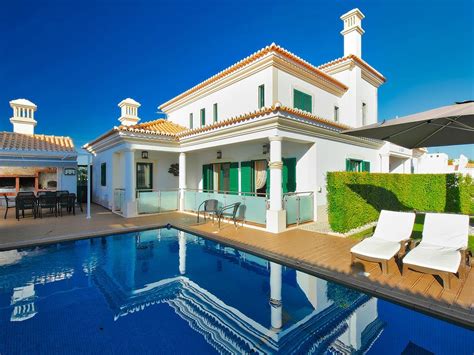 Holiday home Albufeira Algarve Villa Portugal for rent Castelo Beach