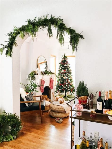 19 Mid-Century Modern Christmas Decor Ideas