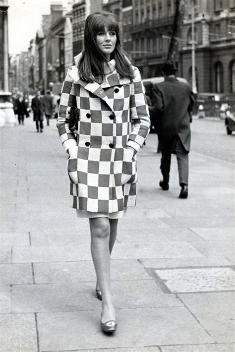 The 60s Fashion, That Inspired By Youth Realities " Vesti La Natura