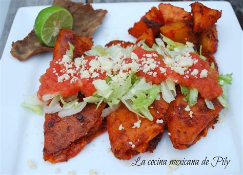 La cocina mexicana de Pily: Enchiladas Michoacanas: salsas, preparación ...