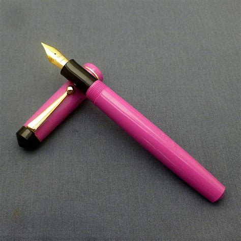 Click Aristocrat Pink Fountain Pen with 3-in-1 Filling | kiwipens ...