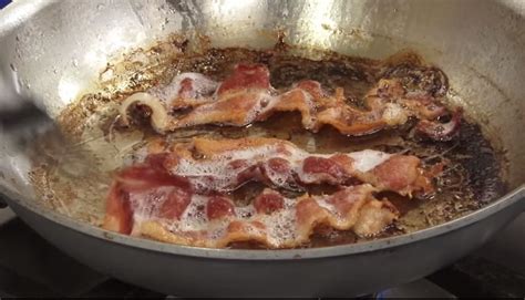 Cook Your Bacon in Water for Perfect Texture & No Splattering | Cooking ...