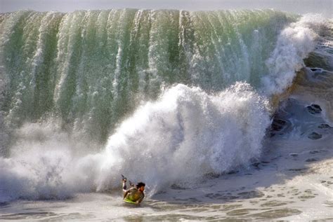 Dangerous-surf warning issued for Central California coast