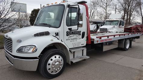 good condition 2011 Freightliner 2 Car Flatbed tow truck @ Trucks for sale