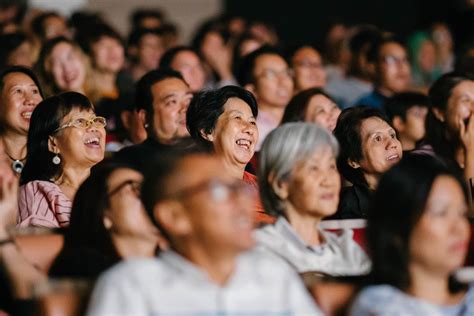 Season 8 - audience laughing - Honour Singapore