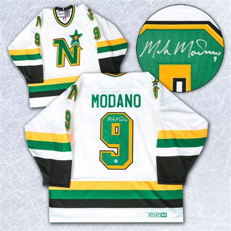 Mike Modano Minnesota North Stars Retro CCM White Jersey - NHL Auctions