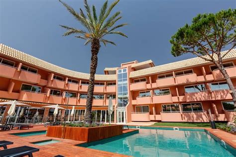 Vilamoura Garden Hotel, Vilamoura, Algarve, Portugal. Book Vilamoura Garden Hotel online