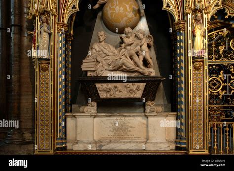 The tomb of Sir Isaac Newton, in Westminster Abbey Stock Photo - Alamy