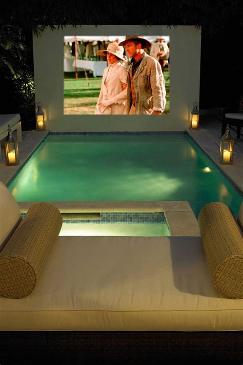 41+ Backyard Movie Theater Ideas ( COOL & COZY ) - Outdoor Theaters | Backyard movie theaters ...