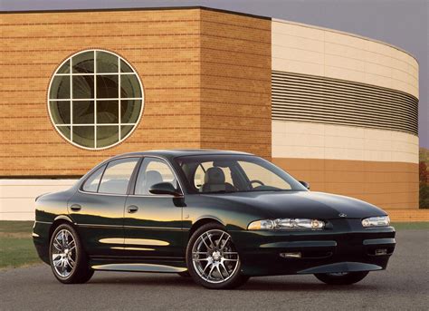 2002 Oldsmobile Intrigue - Overview - CarGurus