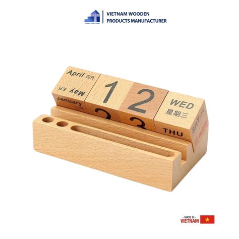 Supplier functionality with this wooden desk calendar