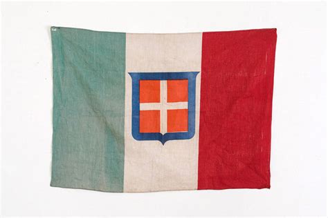 Vintage Italian Flag - Homestead Seattle