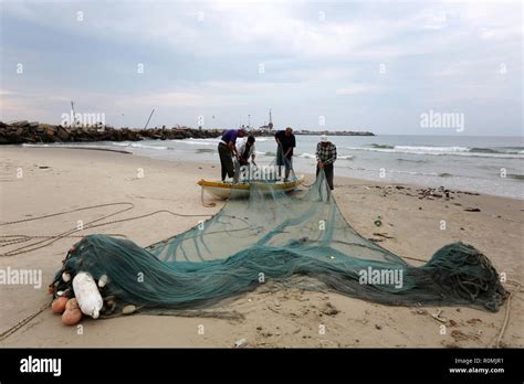 Gaza City, Gaza Strip, Palestinian Territory. 6th Nov, 2018 ...