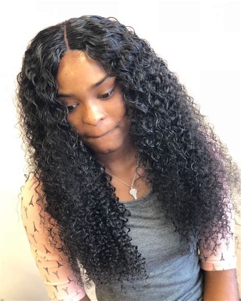 Lace closure sew in IG: @ashleelivebeauty #WeaveHairstylesSewIn in 2020 ...