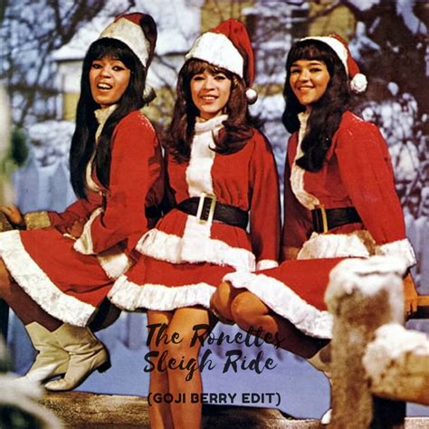 30 Fascinating Vintage Photographs of The Ronettes in the 1960s ...